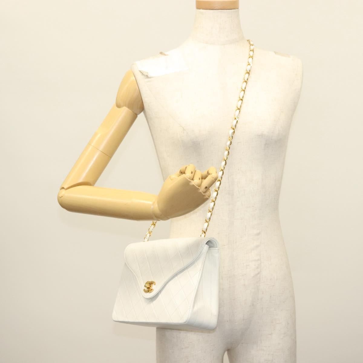 Chanel Chanel Chain Flap Shoulder Bag Quilted Lambskin Size ONE SIZE - 15 Thumbnail