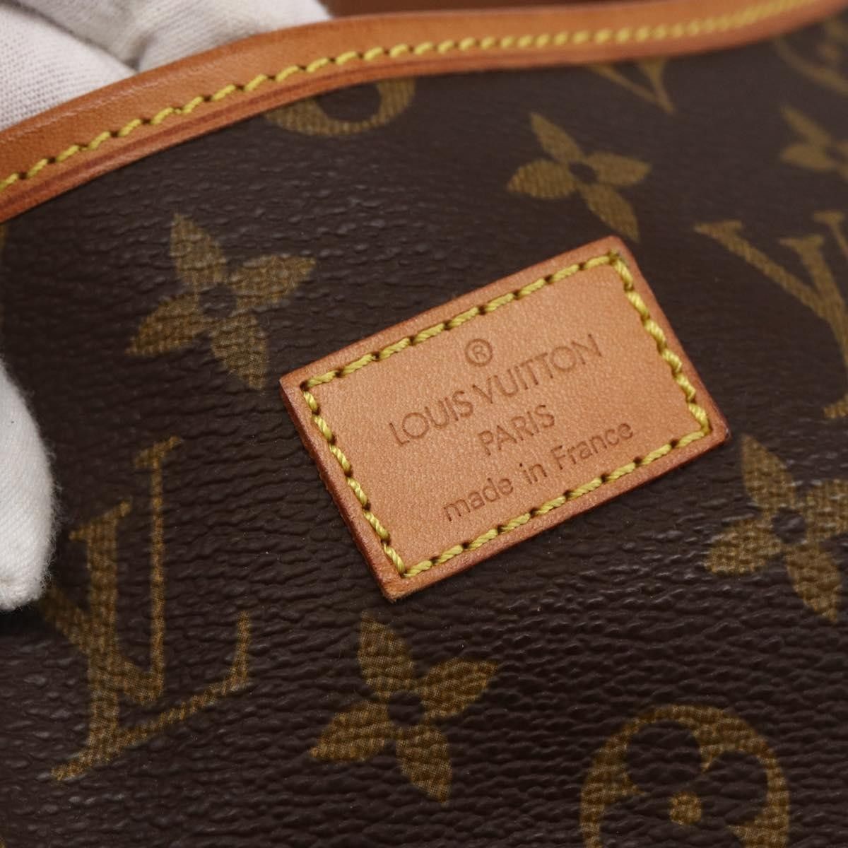 Louis Vuitton Louis Vuitton Saumur Handbag Monogram Canvas Size ONE SIZE - 7 Thumbnail