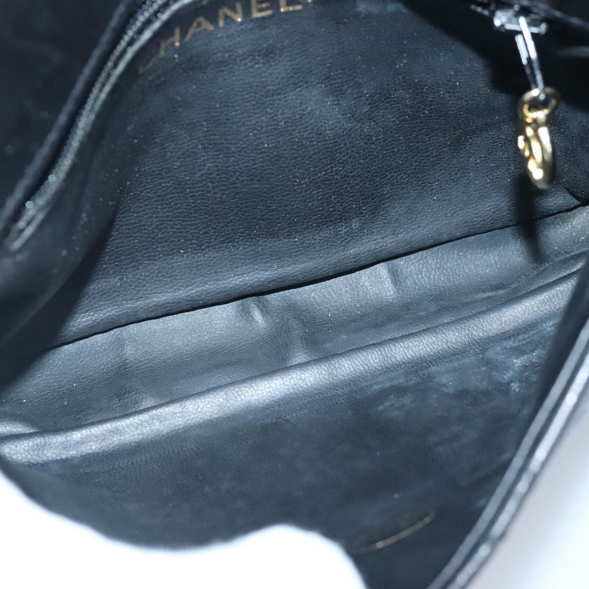 Chanel Chanel Vintage CC Flap Waist Bag Quilted Leather Size ONE SIZE - 5 Thumbnail