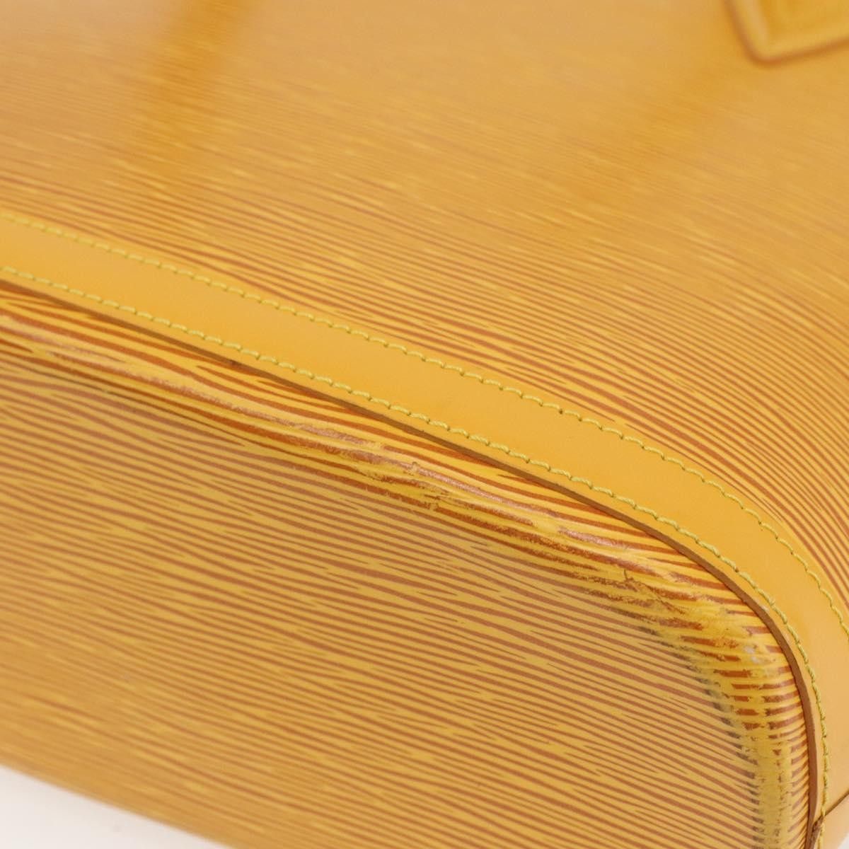 Louis Vuitton Louis Vuitton Lussac Epi Leather Size ONE SIZE - 9 Thumbnail