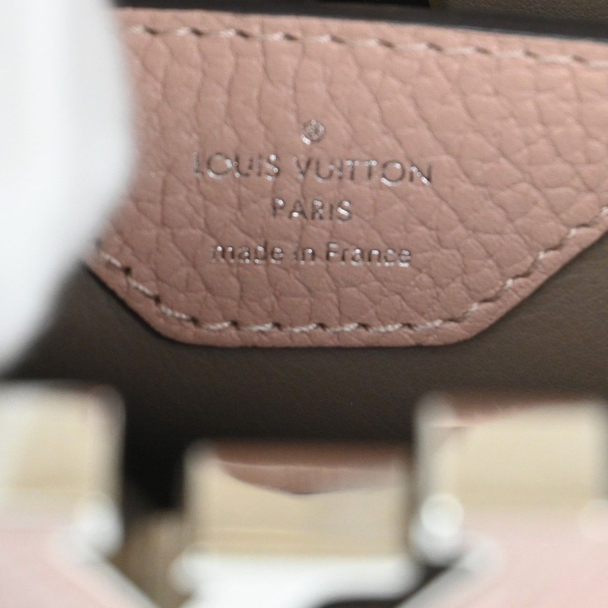 Louis Vuitton Louis Vuitton Capucines Bag Leather Size ONE SIZE - 6 Thumbnail