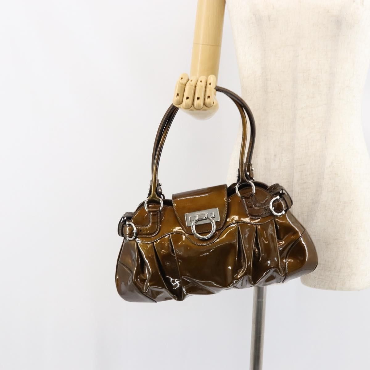 Salvatore Ferragamo Salvatore Ferragamo Gancini handbag Patent leather Size ONE SIZE - 14 Thumbnail