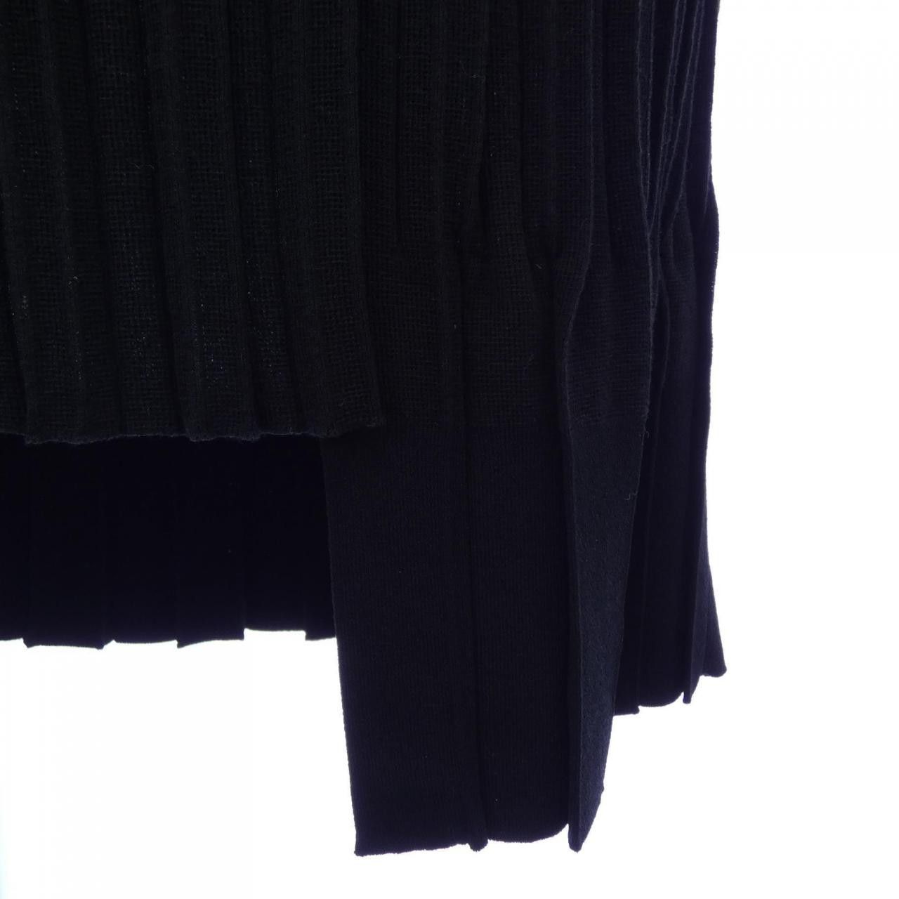 Chanel Chanel Chanel Skirt Others Skirts P47639K06070 DUTY FREE for USA Size ONE SIZE - 6 Thumbnail