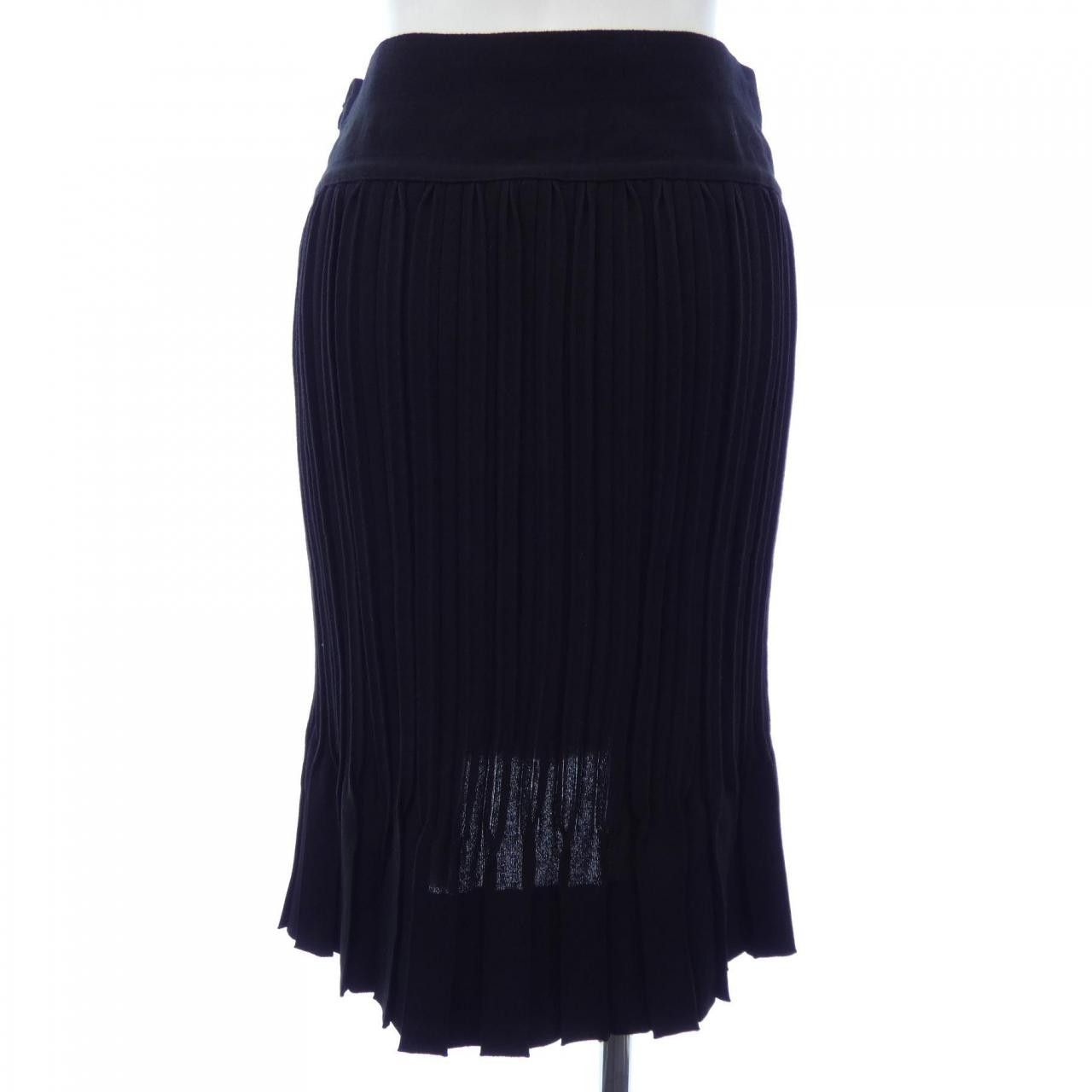 Chanel Chanel Chanel Skirt Others Skirts P47639K06070 DUTY FREE for USA Size ONE SIZE - 2 Thumbnail