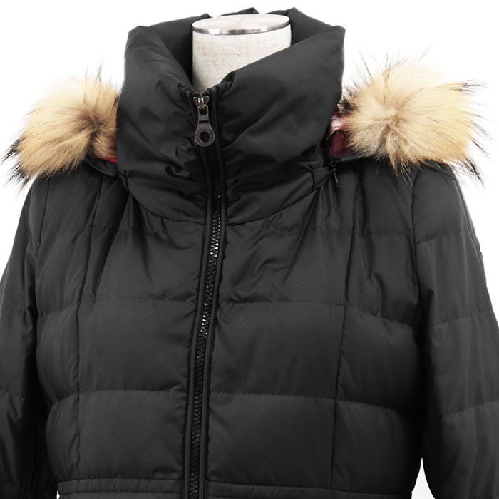 Other Other BLUE LABEL CRESTBRIDGE Polyester Down Coat Others Outerwear DUTY FREE for USA Size ONE SIZE - 2 Thumbnail