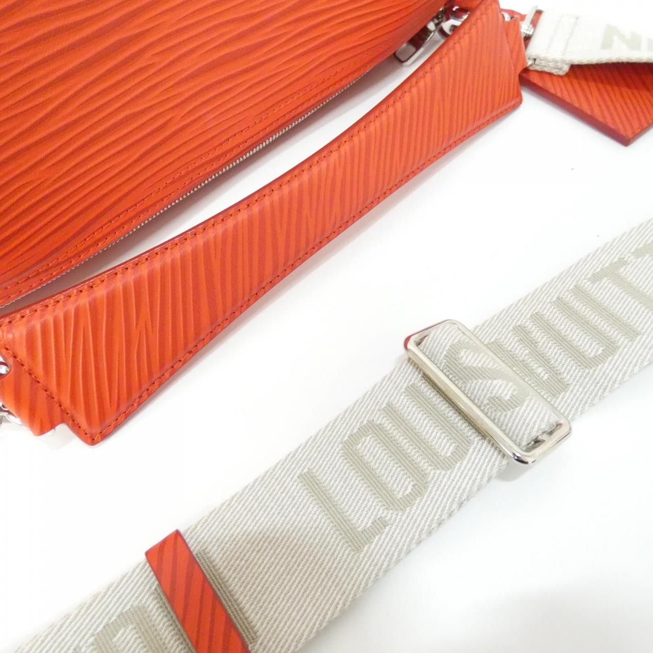 Louis Vuitton Louis Vuitton Louis Vuitton Epi XL Soft Polochon Calf Shoulder Bag Leather Shoulder Bag M23719 DUTY FREE for USA Size ONE SIZE - 5 Thumbnail