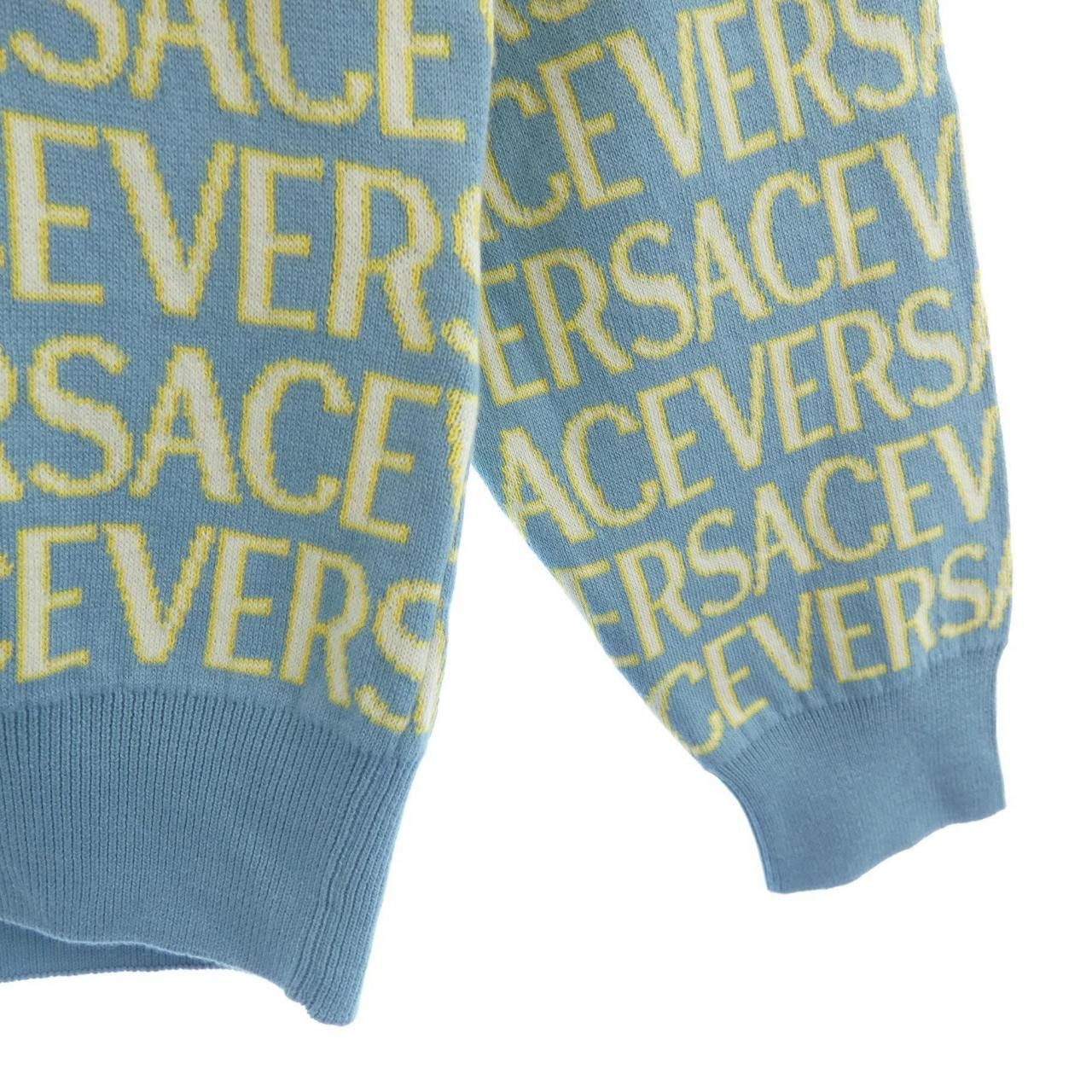 Versace Versace Versace Knit Others Tops 1010249 1A07466 DUTY FREE for USA Size ONE SIZE - 6 Thumbnail