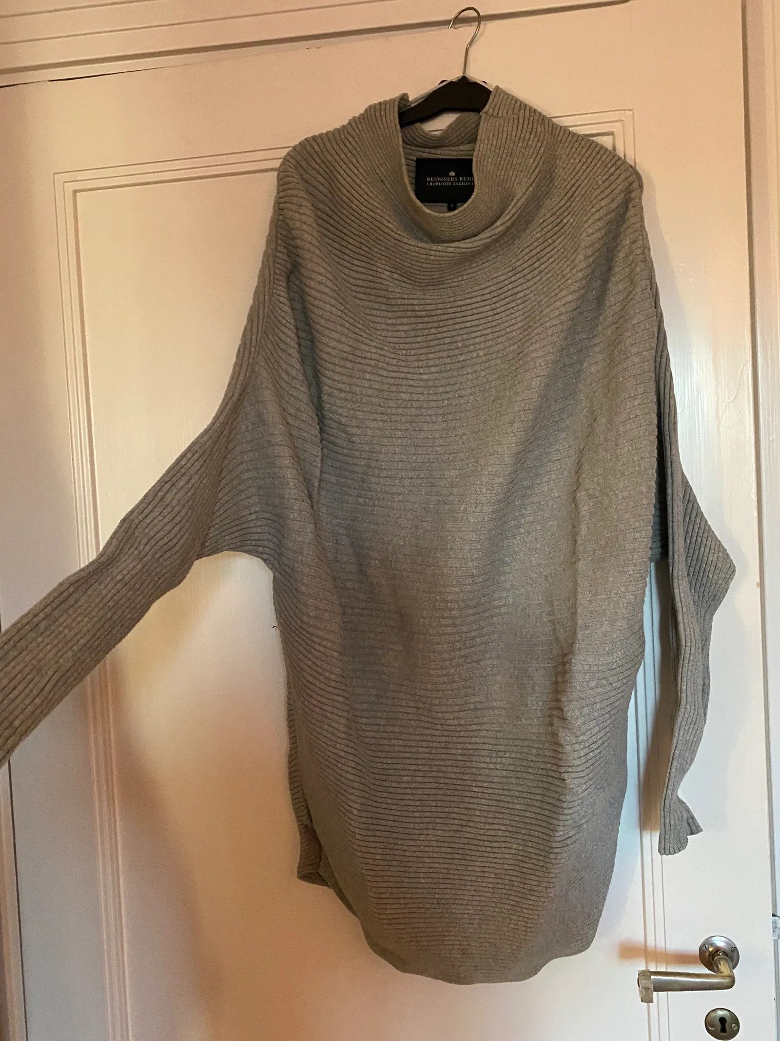 Designers Remix Designers remix Ribly Drape Sweater Size S / US 4 / IT 40 - 2 Thumbnail