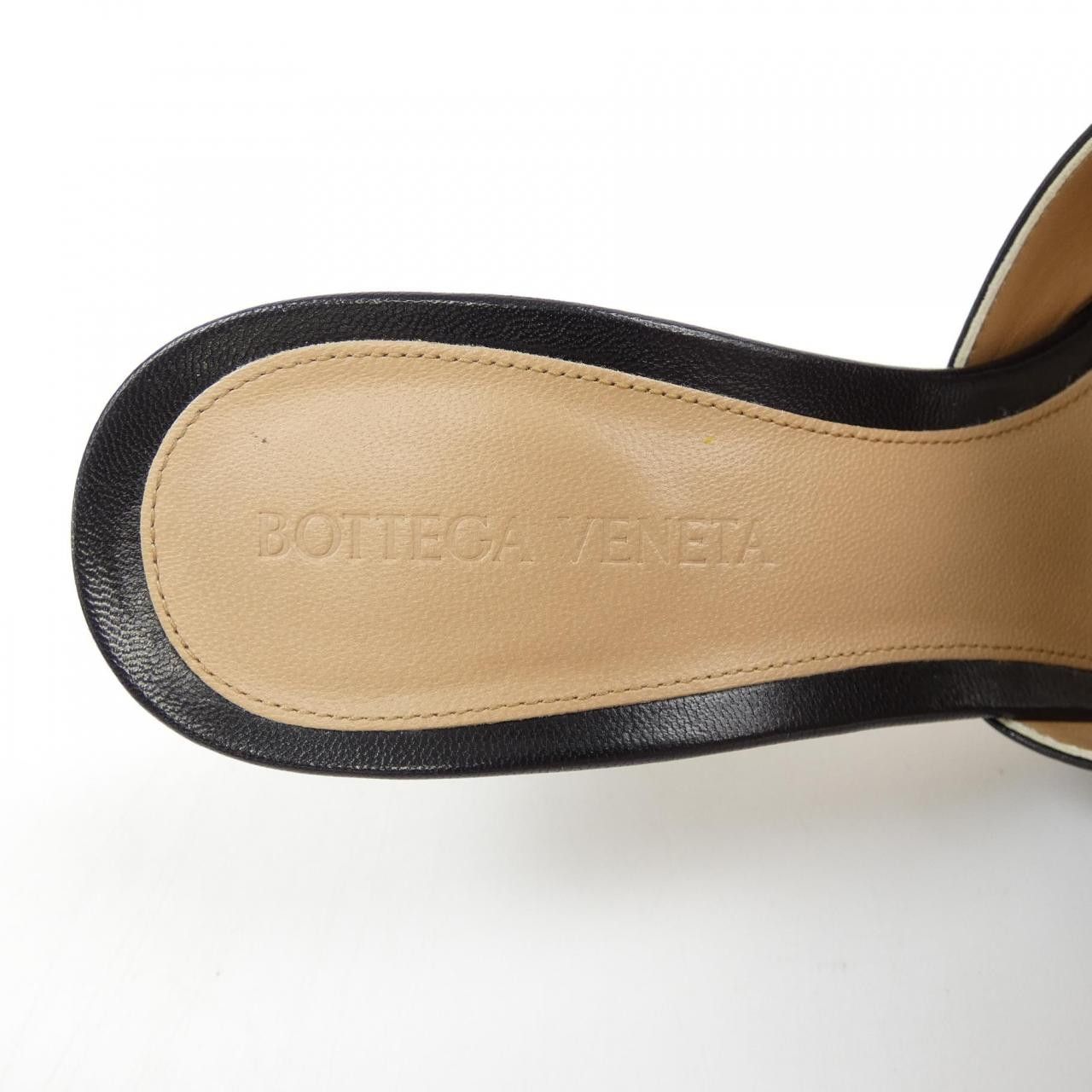 Bottega Veneta Bottega Veneta Bottega Veneta 610538VBSF0 Lambskin Sandals Leather Shoes 610538VBSF0 DUTY FREE for USA Size ONE SIZE - 6 Thumbnail