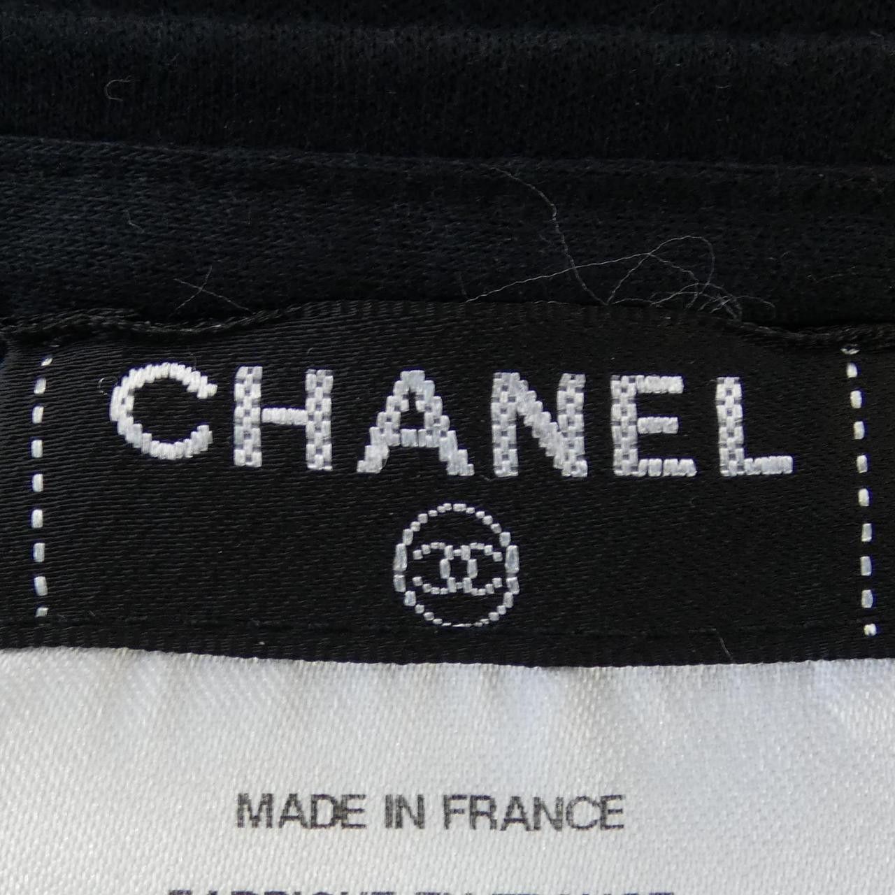 Chanel Chanel Chanel P43359V31383 Top Others Tops P43359V31383 DUTY FREE for USA Size ONE SIZE - 5 Thumbnail