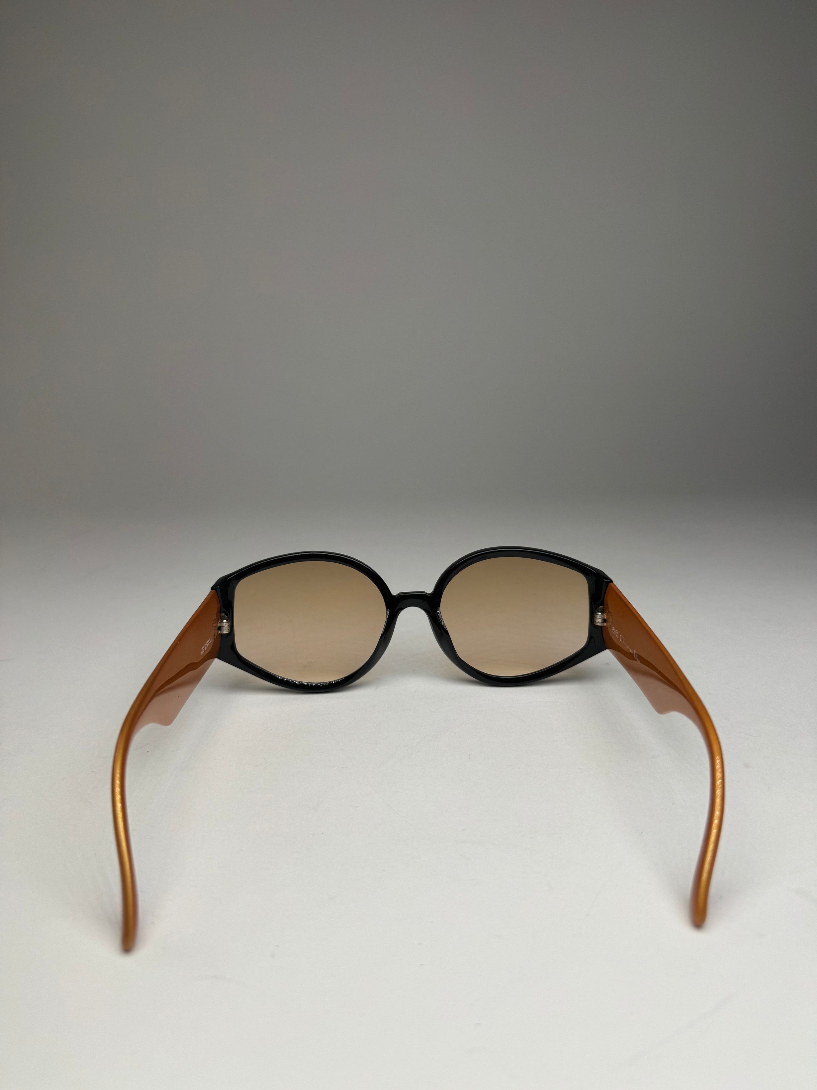 Dior Vintage Snake Emblossed Sunglasses Yellow Black Size ONE SIZE - 3 Thumbnail