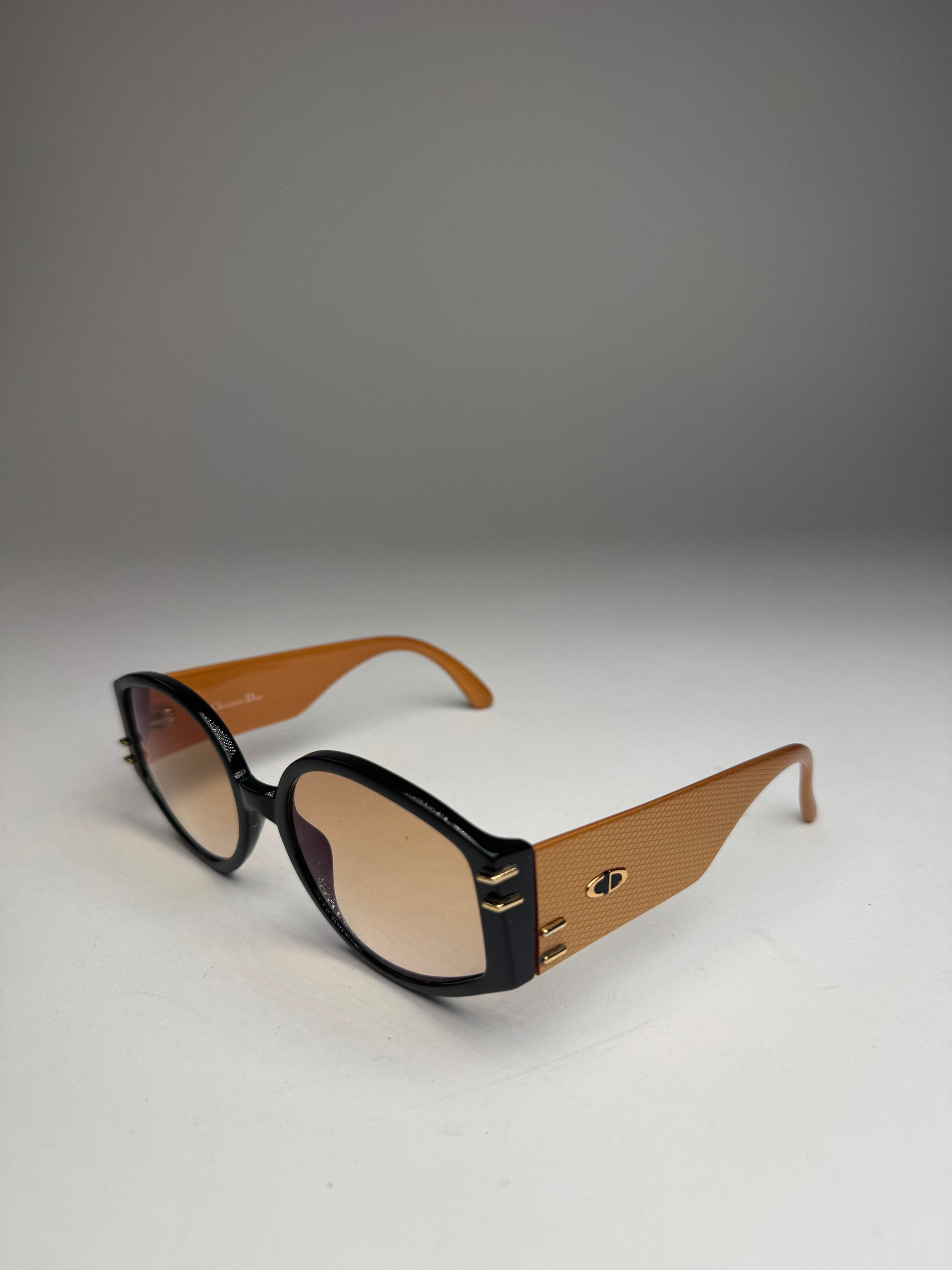 Dior Vintage Snake Emblossed Sunglasses Yellow Black Size ONE SIZE - 8 Thumbnail