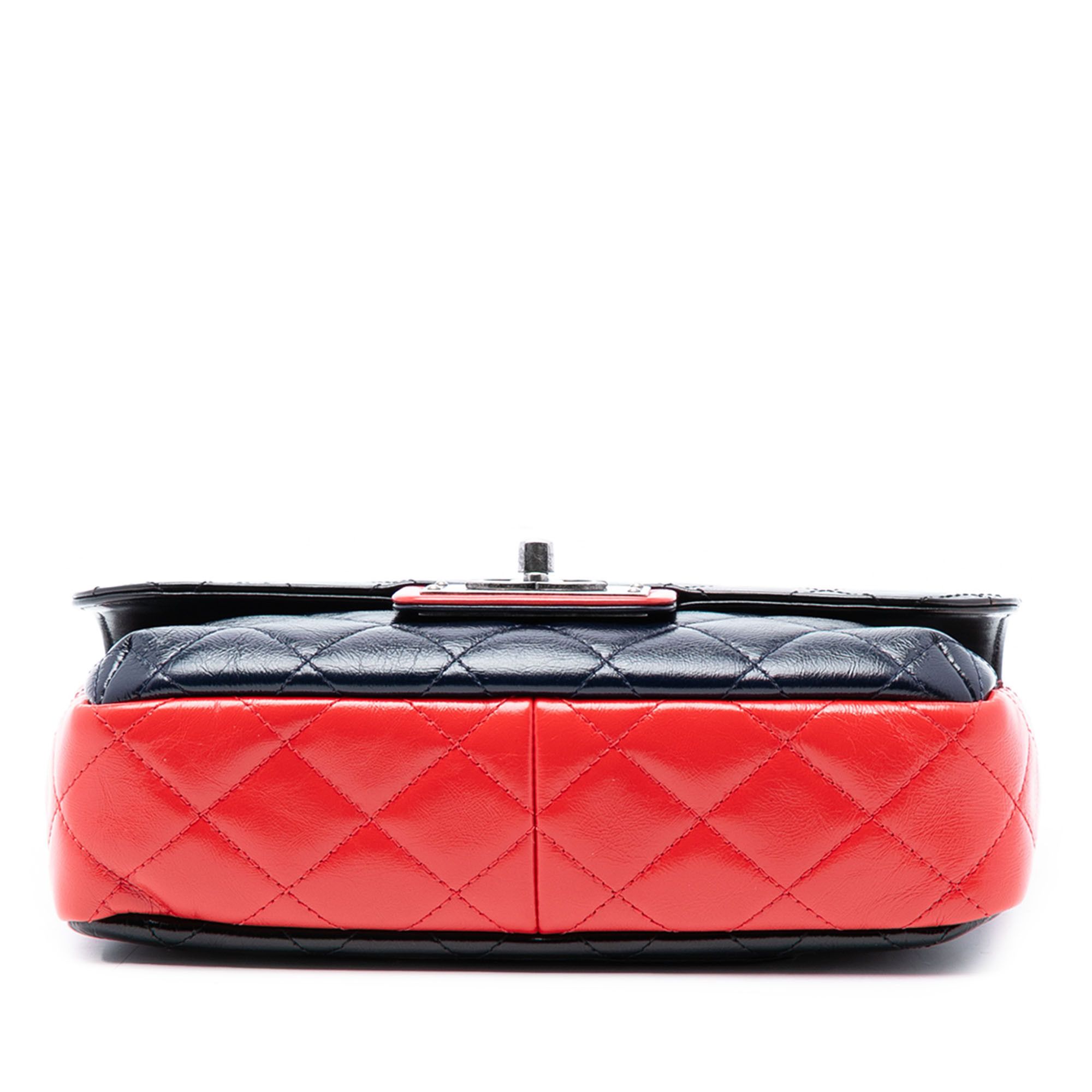 Chanel Chanel Medium Tricolor Quilted Glazed Calfskin CC Plate Flap Size ONE SIZE - 3 Thumbnail