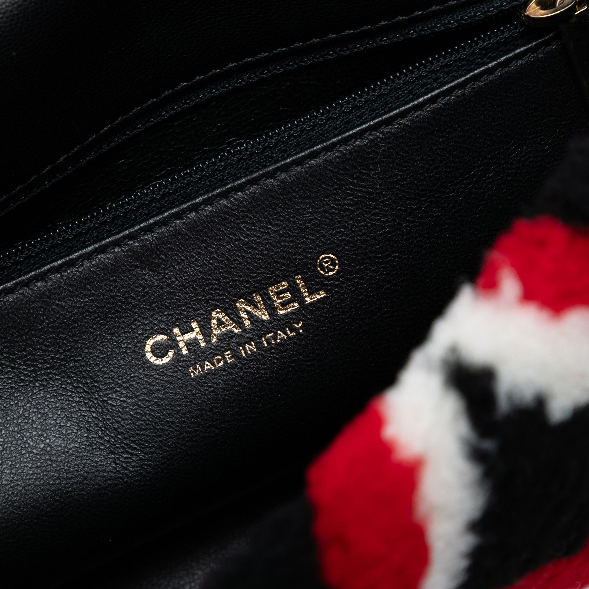 Chanel Chanel Medium CC Shearling and Lambskin Single Flap Size ONE SIZE - 6 Thumbnail