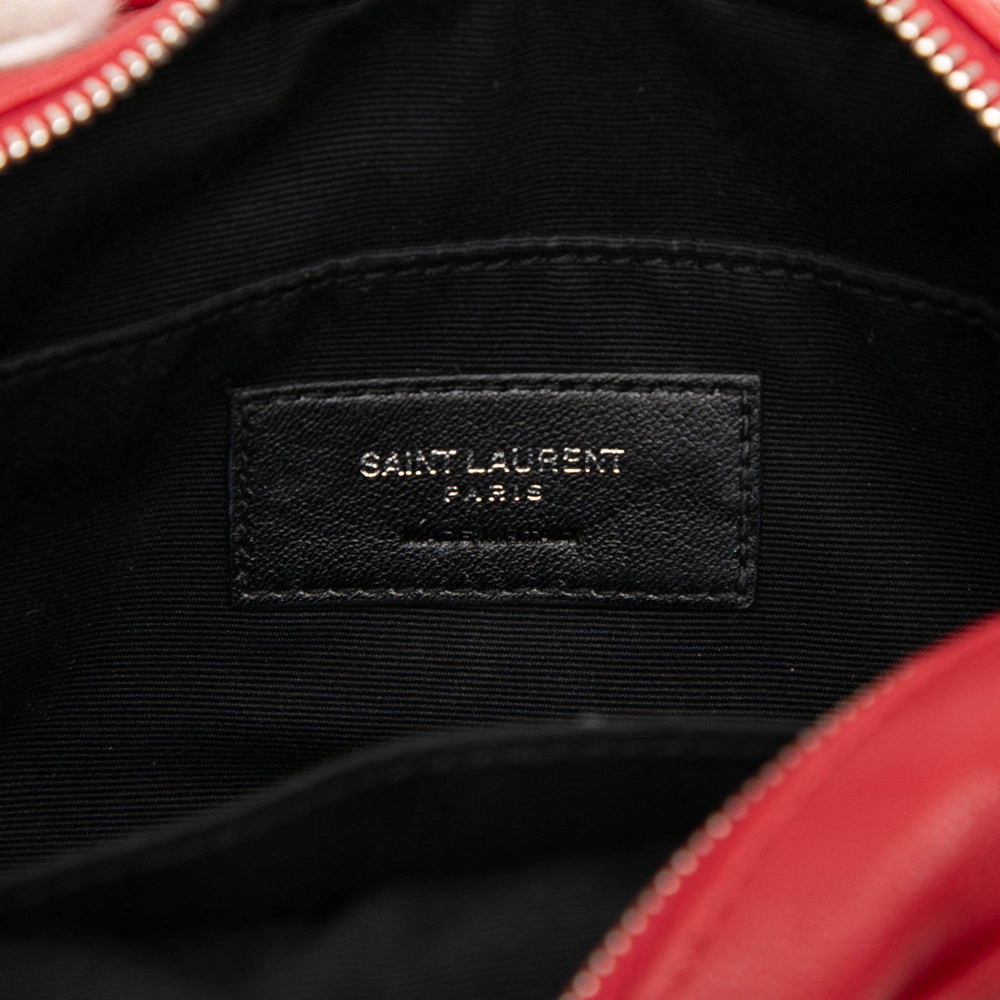 Yves Saint Laurent Yves Saint Laurent Leather Monogram Lou Belt Bag Size ONE SIZE - 5 Thumbnail