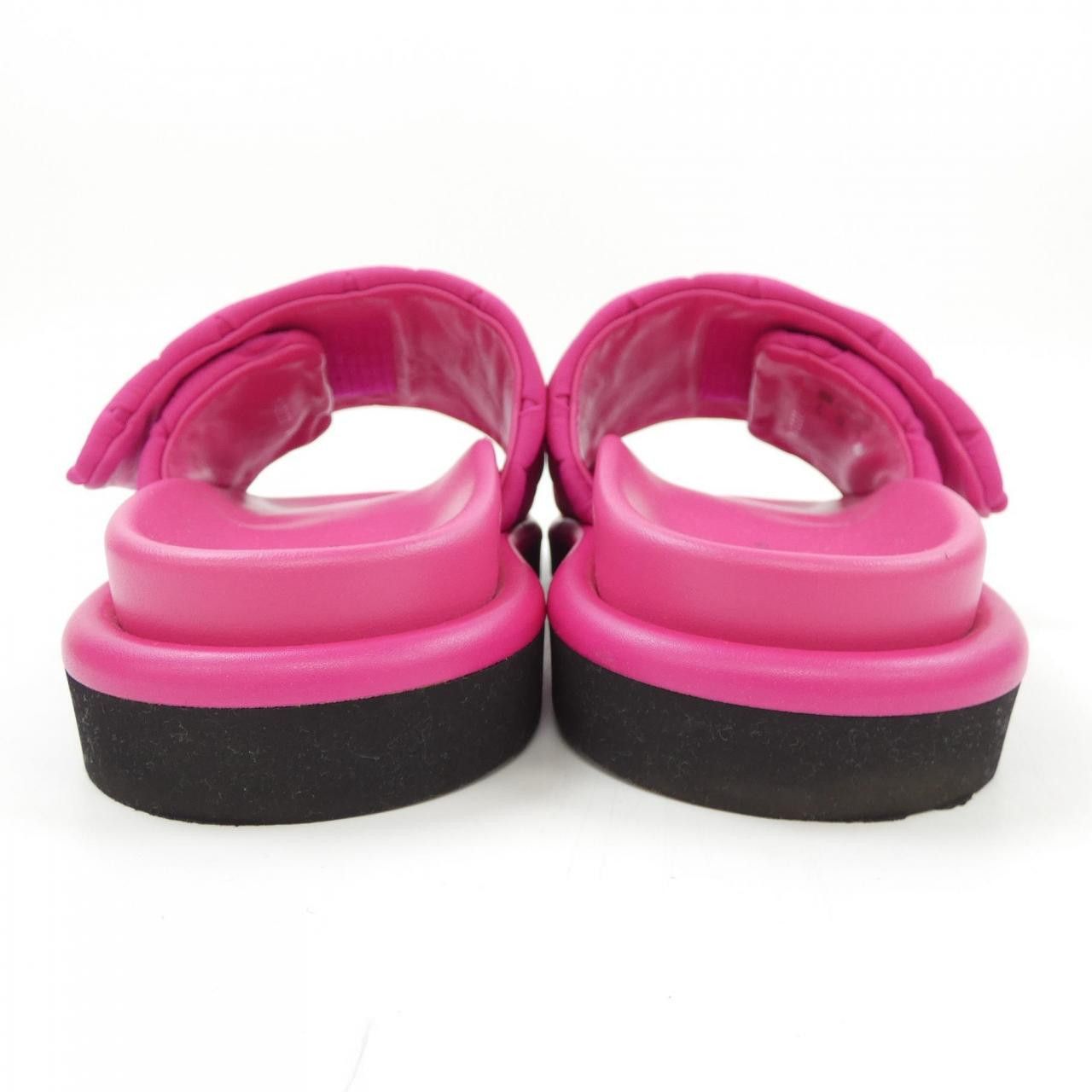 Louis Vuitton Louis Vuitton Louis Vuitton Pool Pillow Line Sandals Others Shoes DUTY FREE for USA Size ONE SIZE - 5 Thumbnail
