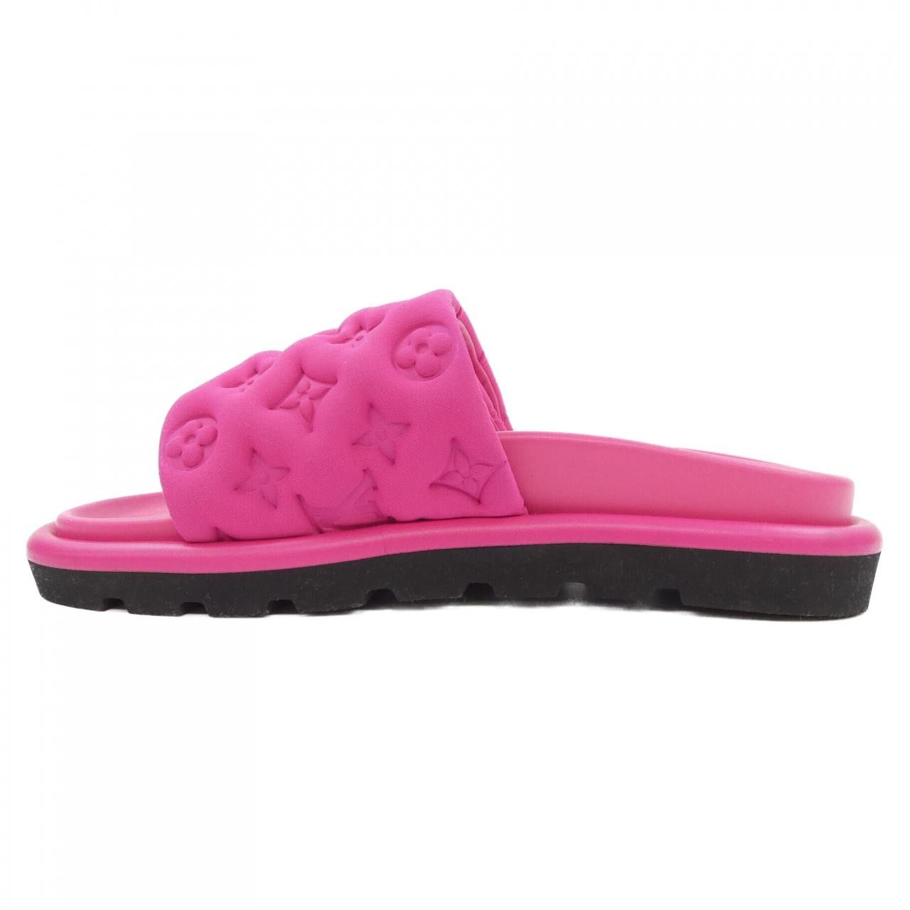 Louis Vuitton Louis Vuitton Louis Vuitton Pool Pillow Line Sandals Others Shoes DUTY FREE for USA Size ONE SIZE - 2 Thumbnail