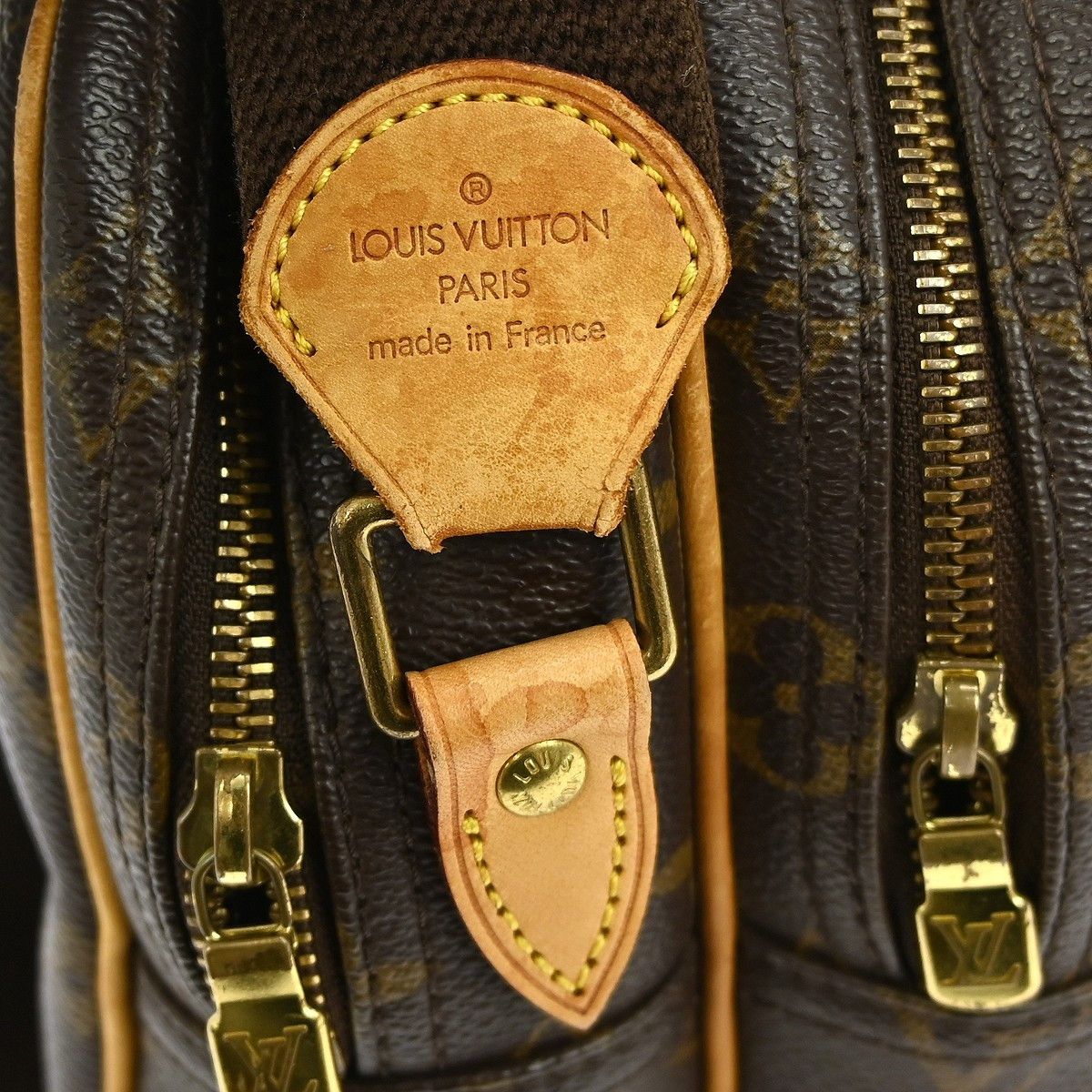 Louis Vuitton Louis Vuitton Reporter Bag Monogram Canvas Size ONE SIZE - 4 Thumbnail