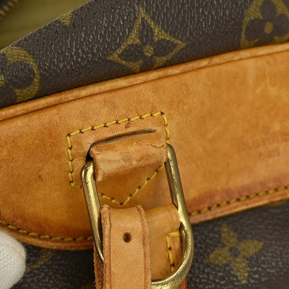 Louis Vuitton Louis Vuitton Deauville Handbag Monogram Canvas Size ONE SIZE - 9 Thumbnail