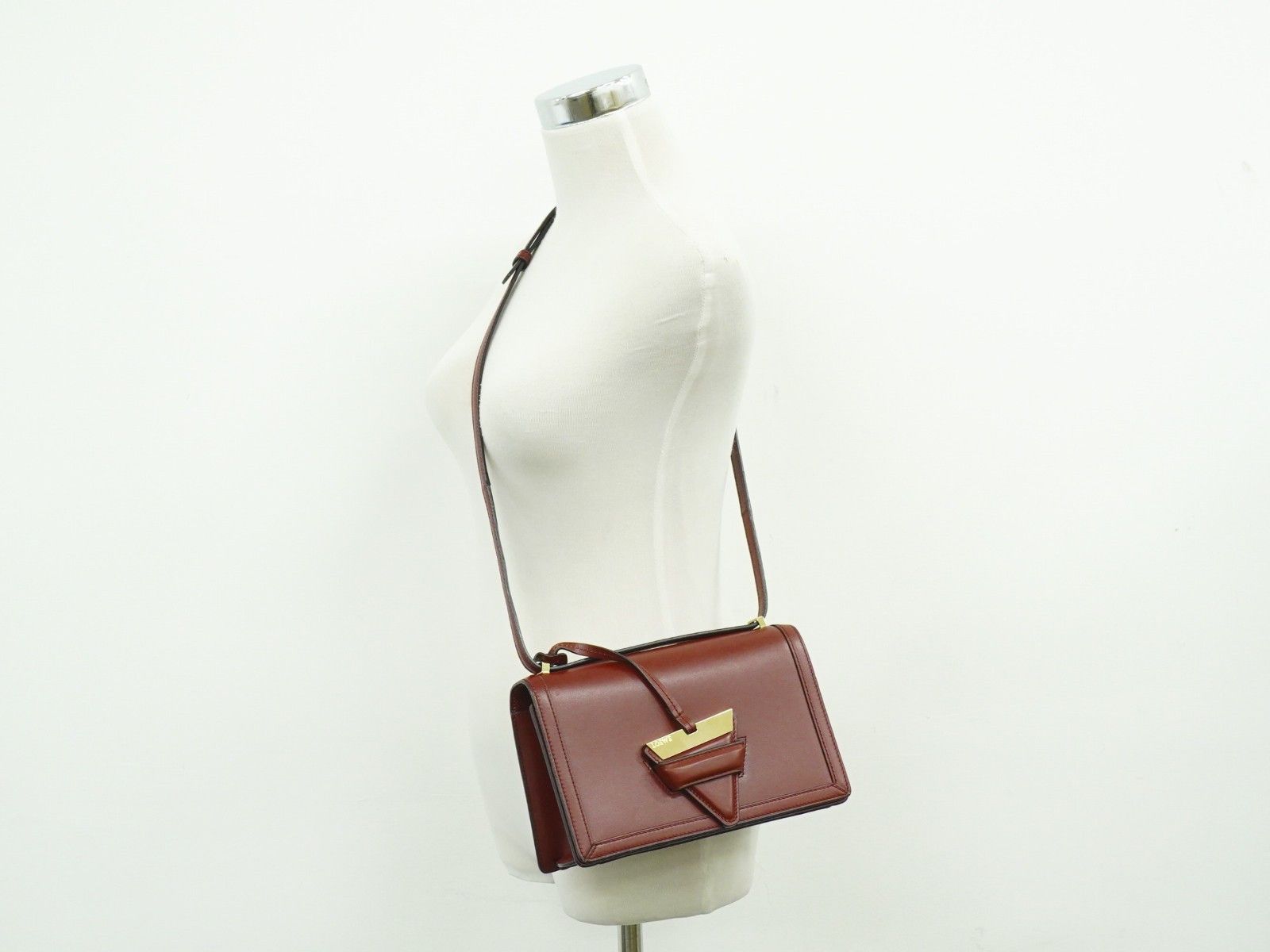 Loewe Loewe Barcelona Shoulder Bag Leather Size ONE SIZE - 10 Thumbnail