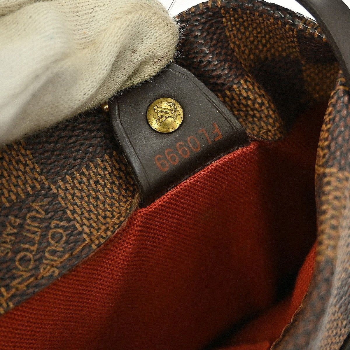 Louis Vuitton Louis Vuitton Clifton Handbag Damier Size ONE SIZE - 5 Thumbnail