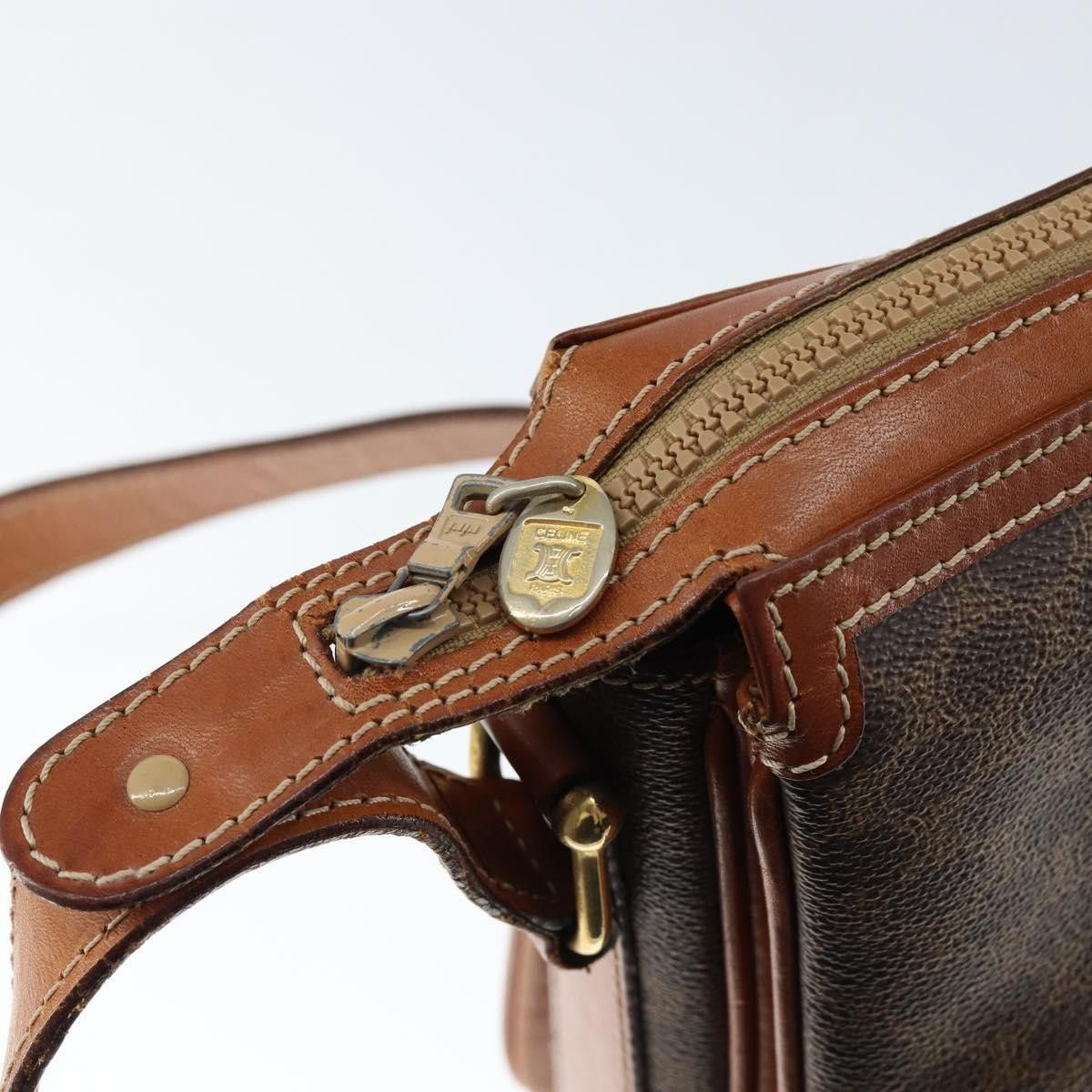Celine Celine Macadam Shoulder Bag PVC Leather Size ONE SIZE - 13 Thumbnail