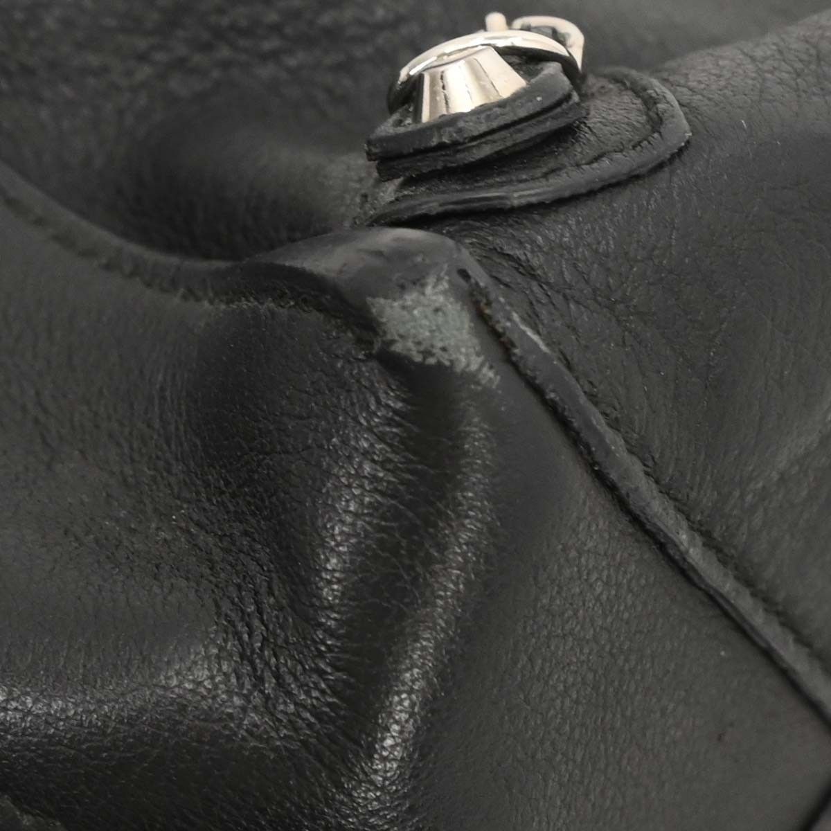Balenciaga Balenciaga Papier A6 Classic Studs Bag Leather Size ONE SIZE - 7 Thumbnail