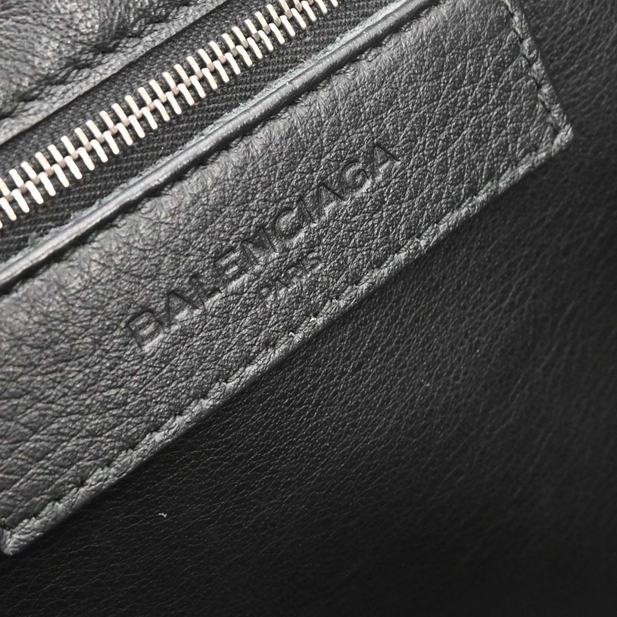 Balenciaga Balenciaga Papier A6 Classic Studs Bag Leather Size ONE SIZE - 4 Thumbnail
