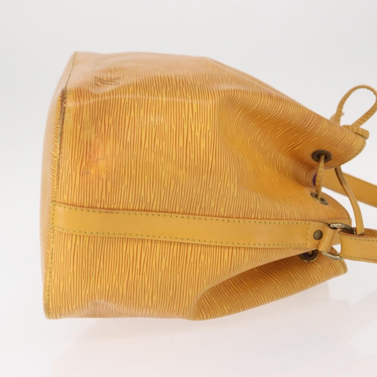 Louis Vuitton Louis Vuitton Petit Noe Handbag Epi Leather Size ONE SIZE - 3 Thumbnail