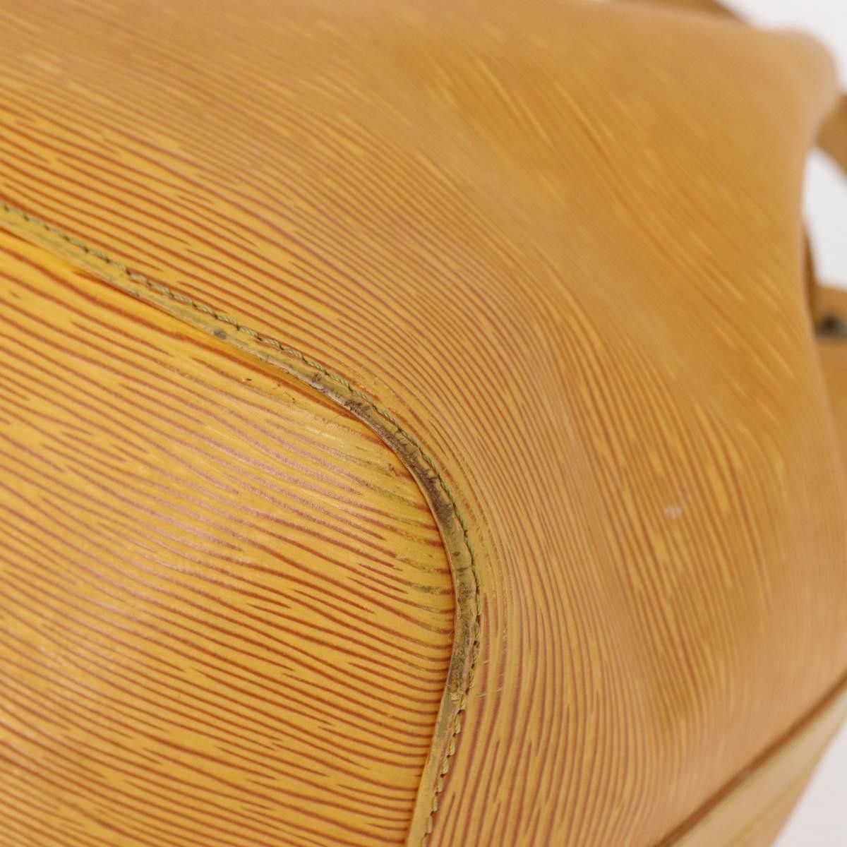 Louis Vuitton Louis Vuitton Petit Noe Handbag Epi Leather Size ONE SIZE - 12 Thumbnail