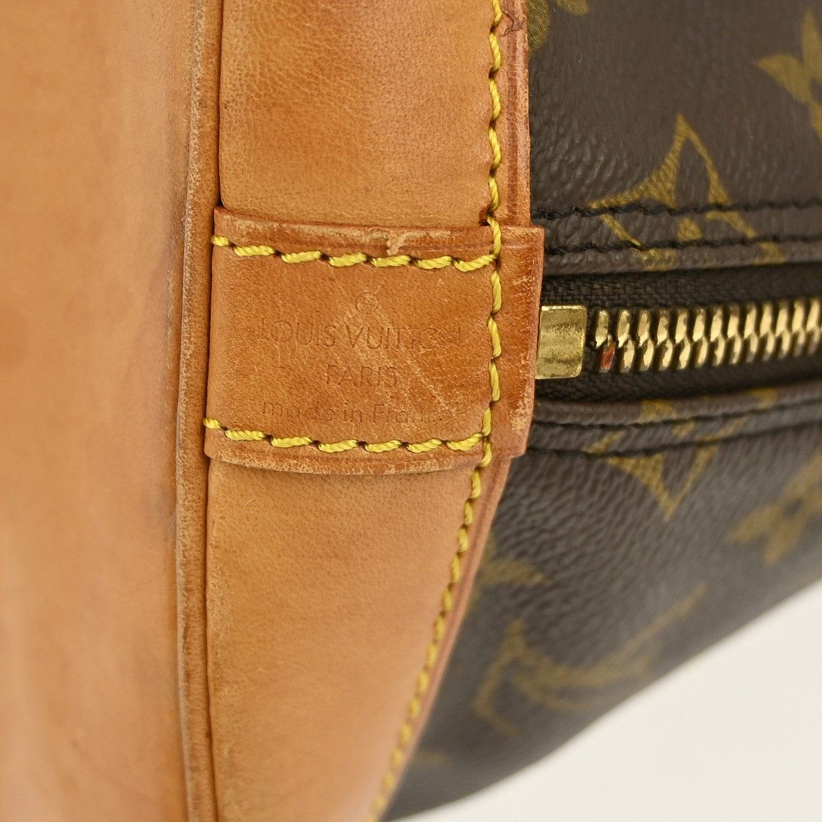 Louis Vuitton Louis Vuitton Alma Handbag Monogram Canvas Size ONE SIZE - 4 Thumbnail