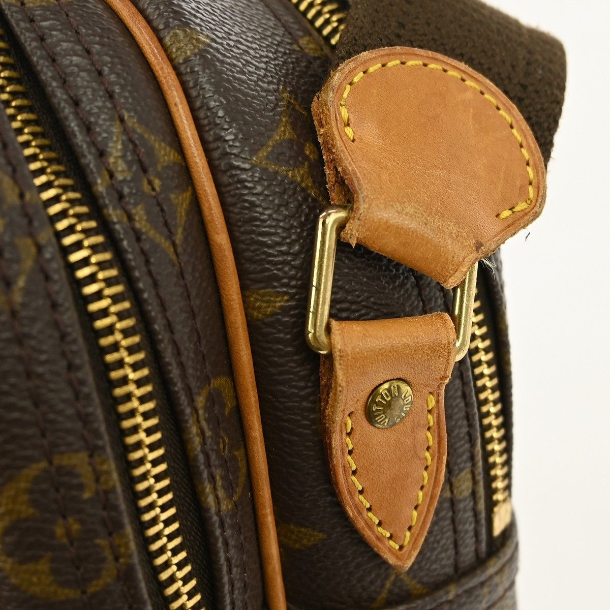 Louis Vuitton Louis Vuitton Reporter Bag Monogram Canvas Size ONE SIZE - 7 Thumbnail