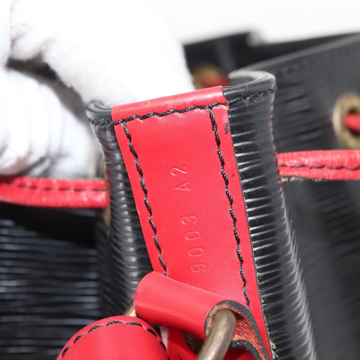 Louis Vuitton Louis Vuitton Bicolor Noe Handbag Epi Leather Size ONE SIZE - 7 Thumbnail