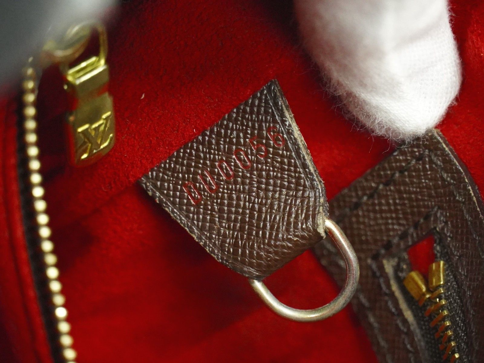 Louis Vuitton Louis Vuitton Marais Damier Size ONE SIZE - 4 Thumbnail