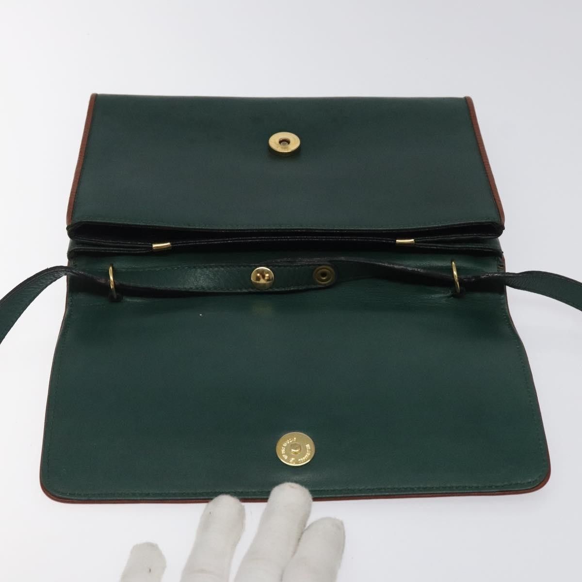 Celine Celine Vintage Triomphe Flap Bag Leather Size ONE SIZE - 18 Thumbnail