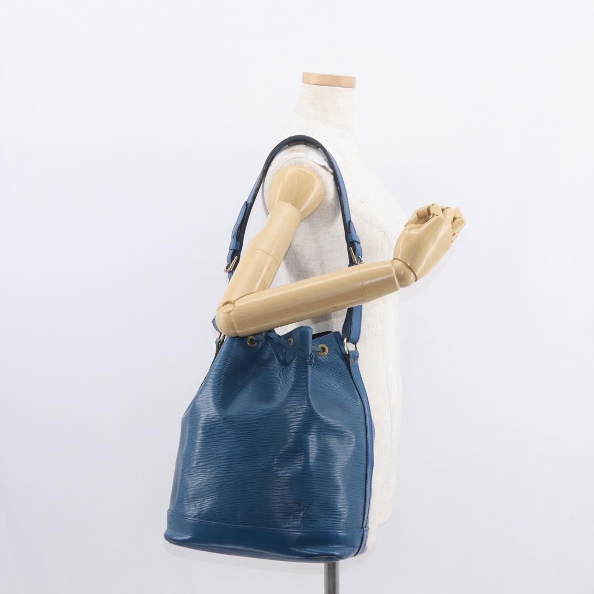 Louis Vuitton Louis Vuitton Noe Handbag Epi Leather Size ONE SIZE - 13 Thumbnail