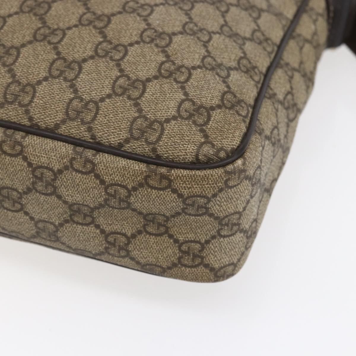 Gucci Gucci Front Zip Messenger GG Coated Canvas Size ONE SIZE - 9 Thumbnail