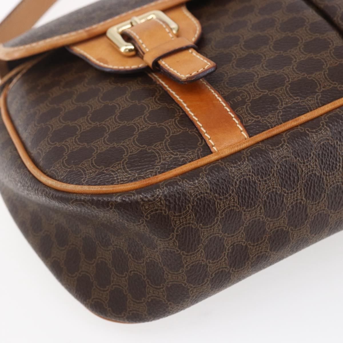 Celine Celine Vintage Macadam Shoulder Bag Canvas and Leather Size ONE SIZE - 10 Thumbnail