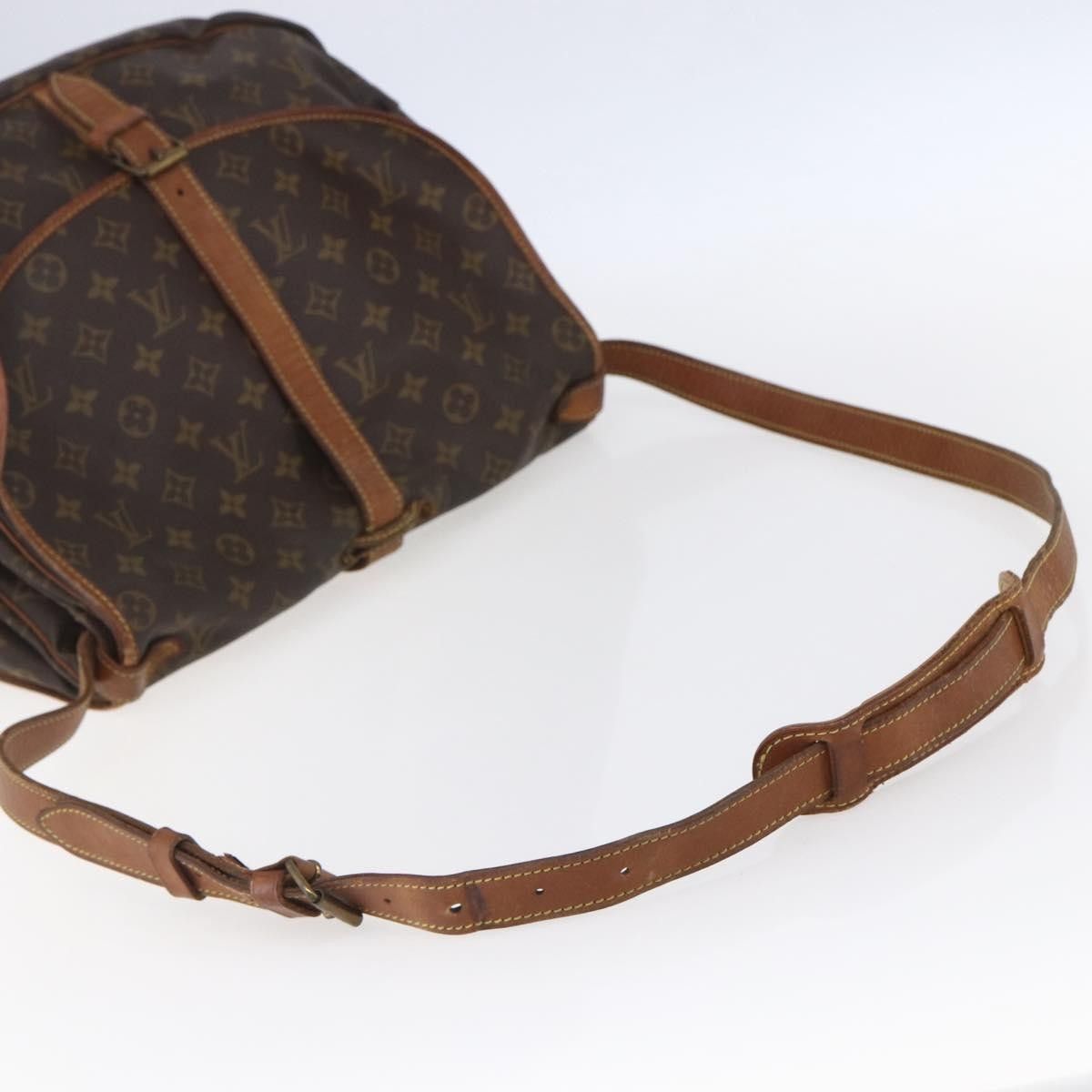 Louis Vuitton Louis Vuitton Saumur Handbag Monogram Canvas Size ONE SIZE - 8 Thumbnail
