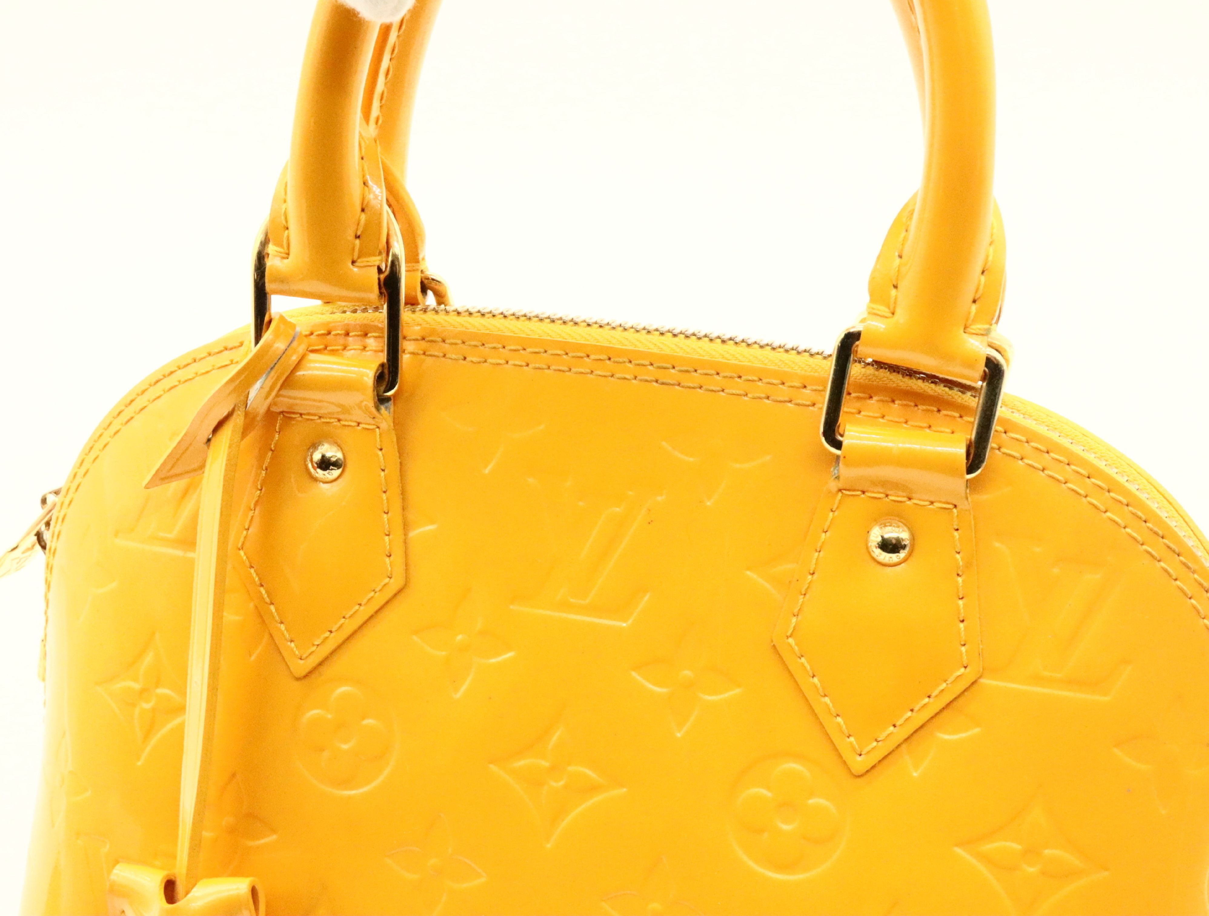 Louis Vuitton Louis Vuitton Alma Handbag Monogram Vernis Size ONE SIZE - 6 Thumbnail