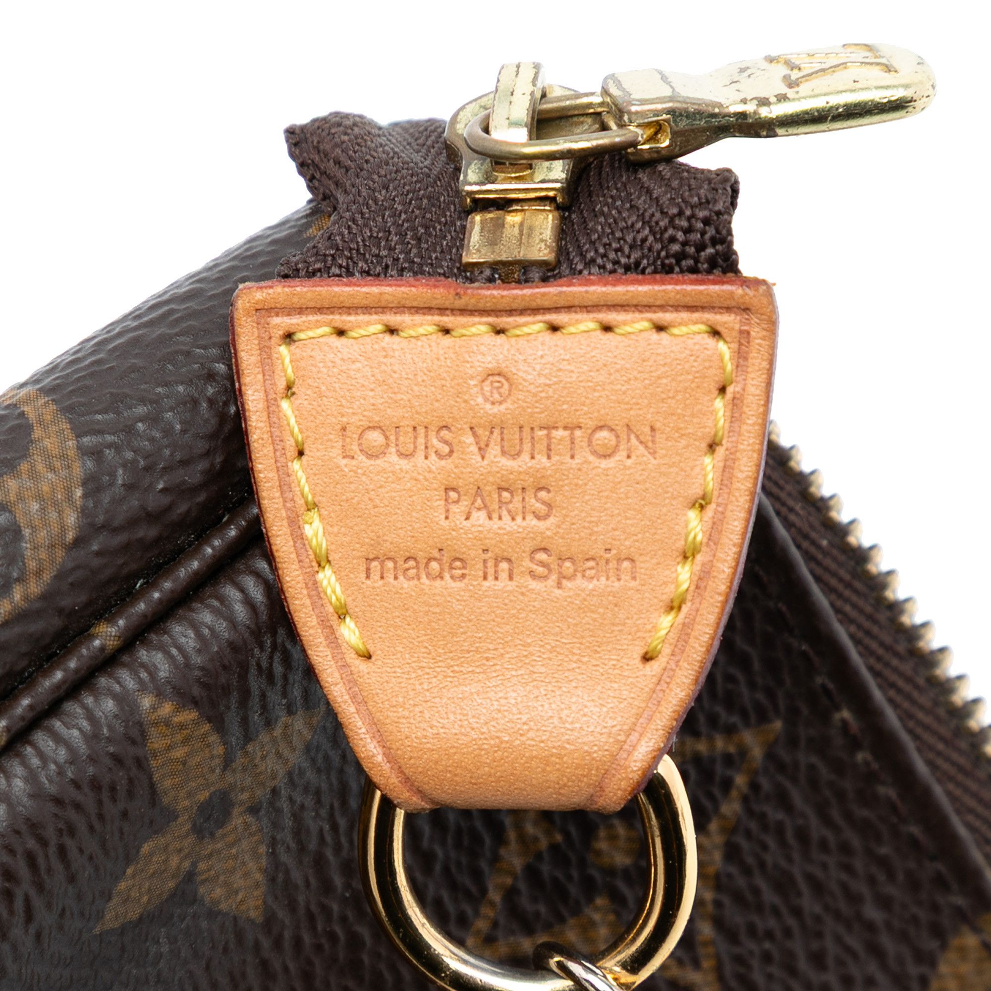 Louis Vuitton Louis Vuitton Monogram Mini Pochette Accessoires Size ONE SIZE - 6 Thumbnail