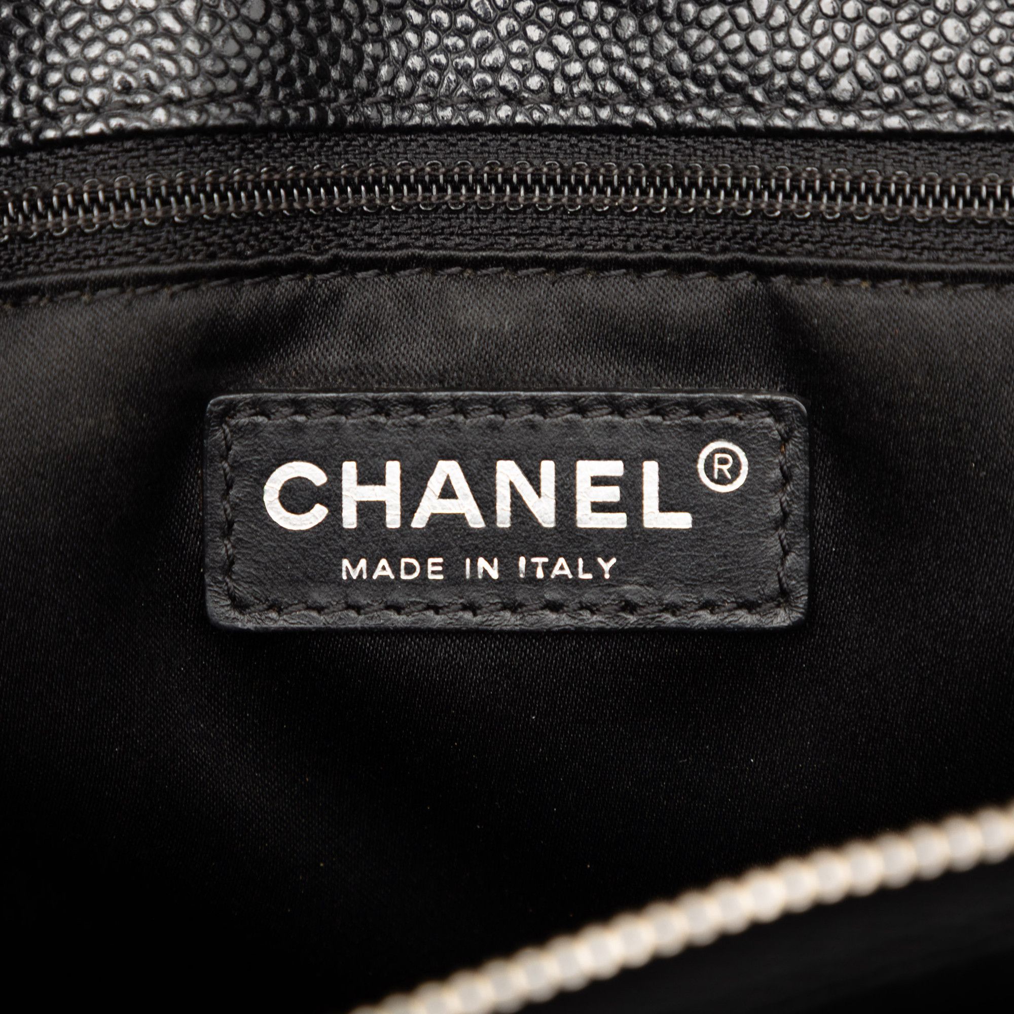 Chanel Chanel Caviar Grand Shopping Tote Size ONE SIZE - 5 Thumbnail