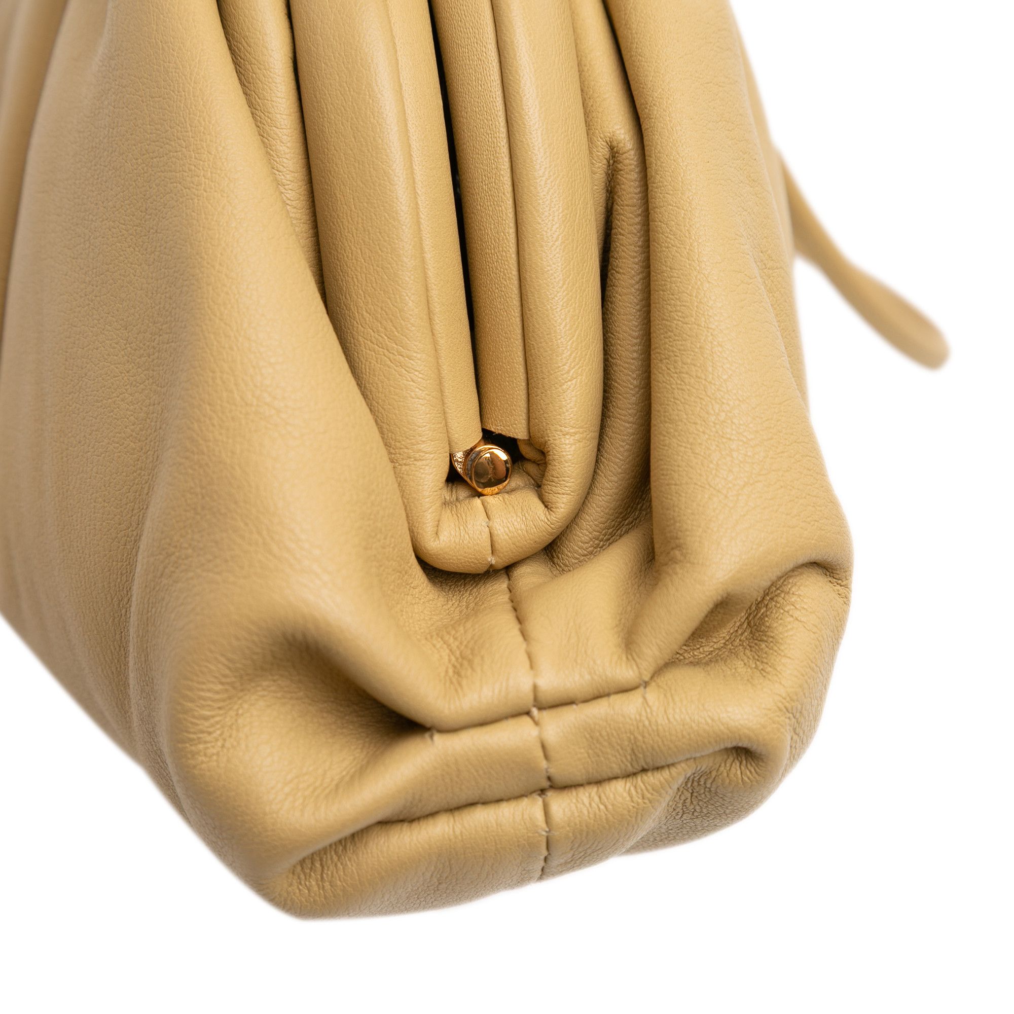 Bottega Veneta Bottega Veneta Lambskin The Mini Pouch Crossbody Size ONE SIZE - 9 Thumbnail