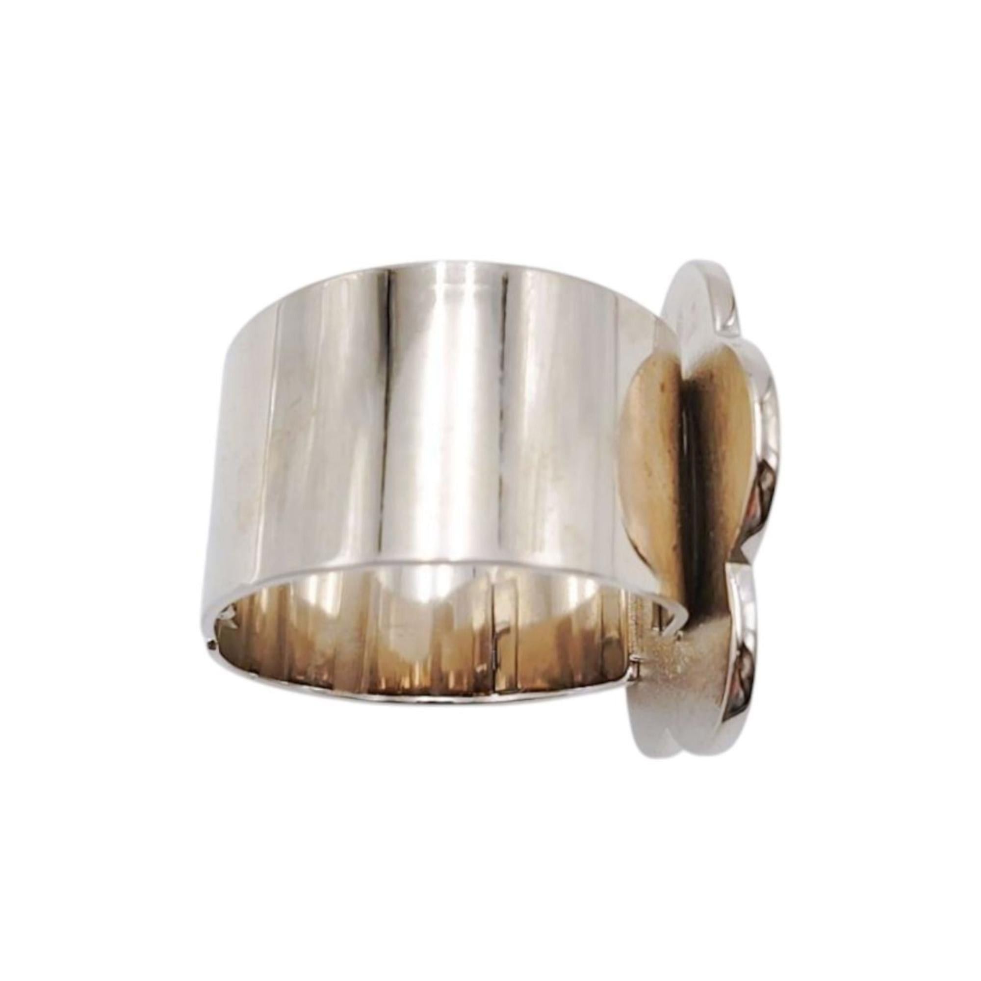 Chanel CHANEL Bangle Bracelet 98P Camellia Metal Black x White Size ONE SIZE - 5 Thumbnail
