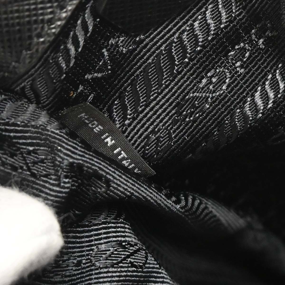 Prada Prada Grommet Galleria Double Zip Tote City Calfskin Size ONE SIZE - 4 Thumbnail