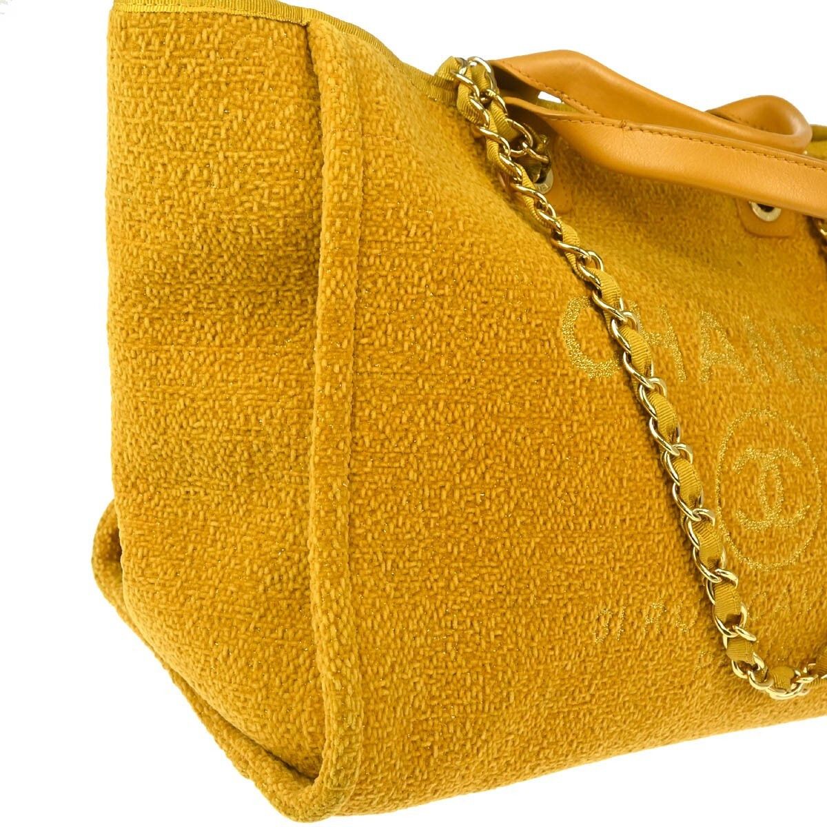 Chanel Chanel Deauville Tote Lurex Boucle Size ONE SIZE - 3 Thumbnail