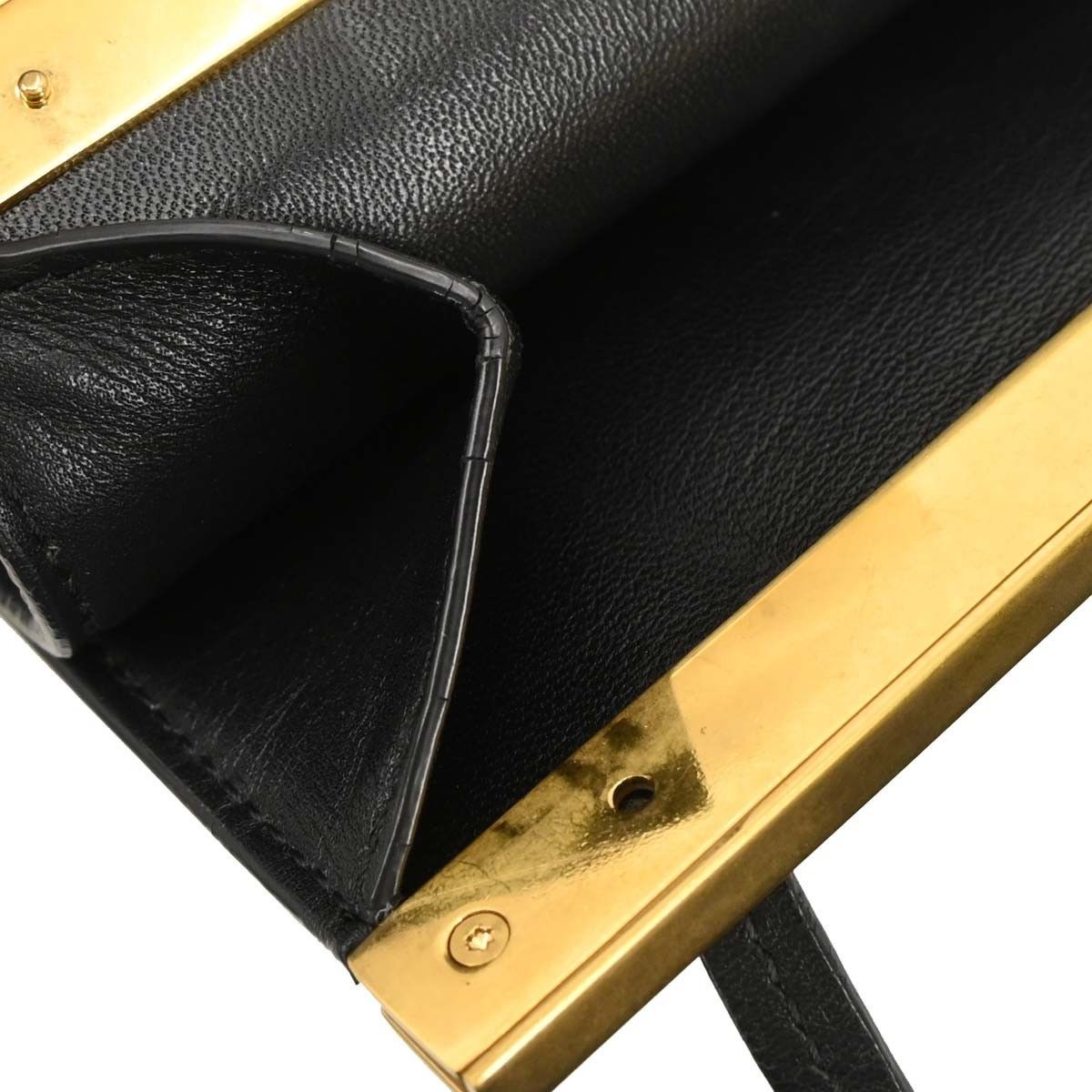 Celine Celine Clasp Crossbody Bag Leather Size ONE SIZE - 8 Thumbnail