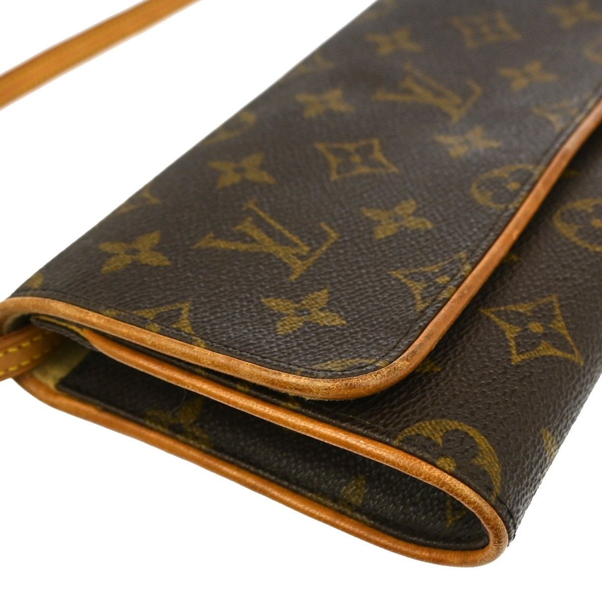 Louis Vuitton Louis Vuitton Twin Handbag Monogram Canvas Size ONE SIZE - 6 Thumbnail