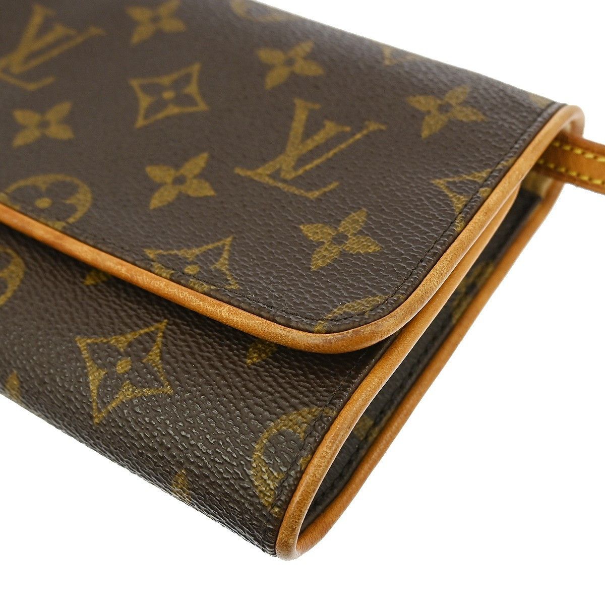 Louis Vuitton Louis Vuitton Twin Handbag Monogram Canvas Size ONE SIZE - 7 Thumbnail