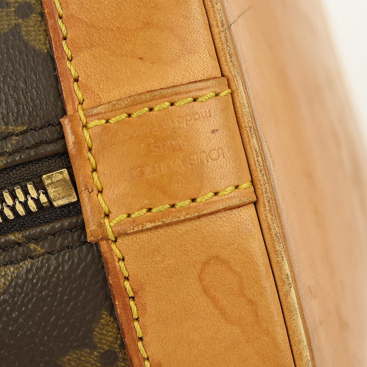 Louis Vuitton Louis Vuitton Alma Handbag Monogram Canvas Size ONE SIZE - 4 Thumbnail